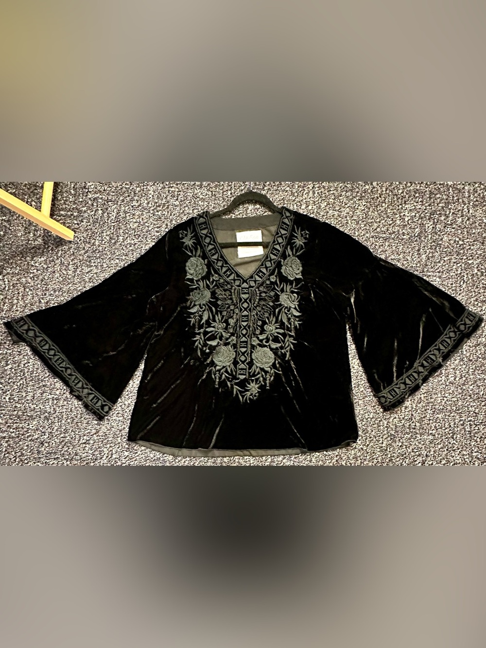 Embroidered Velvet V-Neck Tunic Top - Black